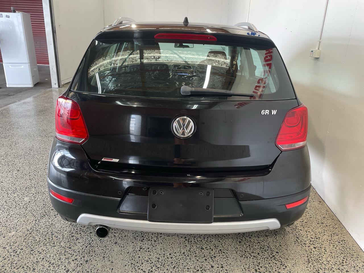 2012 Volkswagen Cross Polo