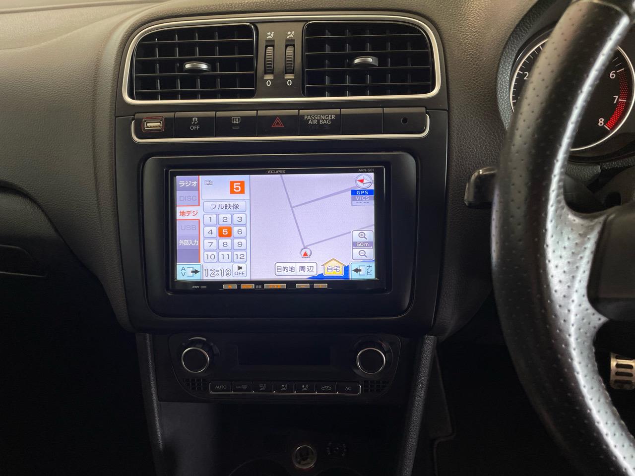 2012 Volkswagen Cross Polo
