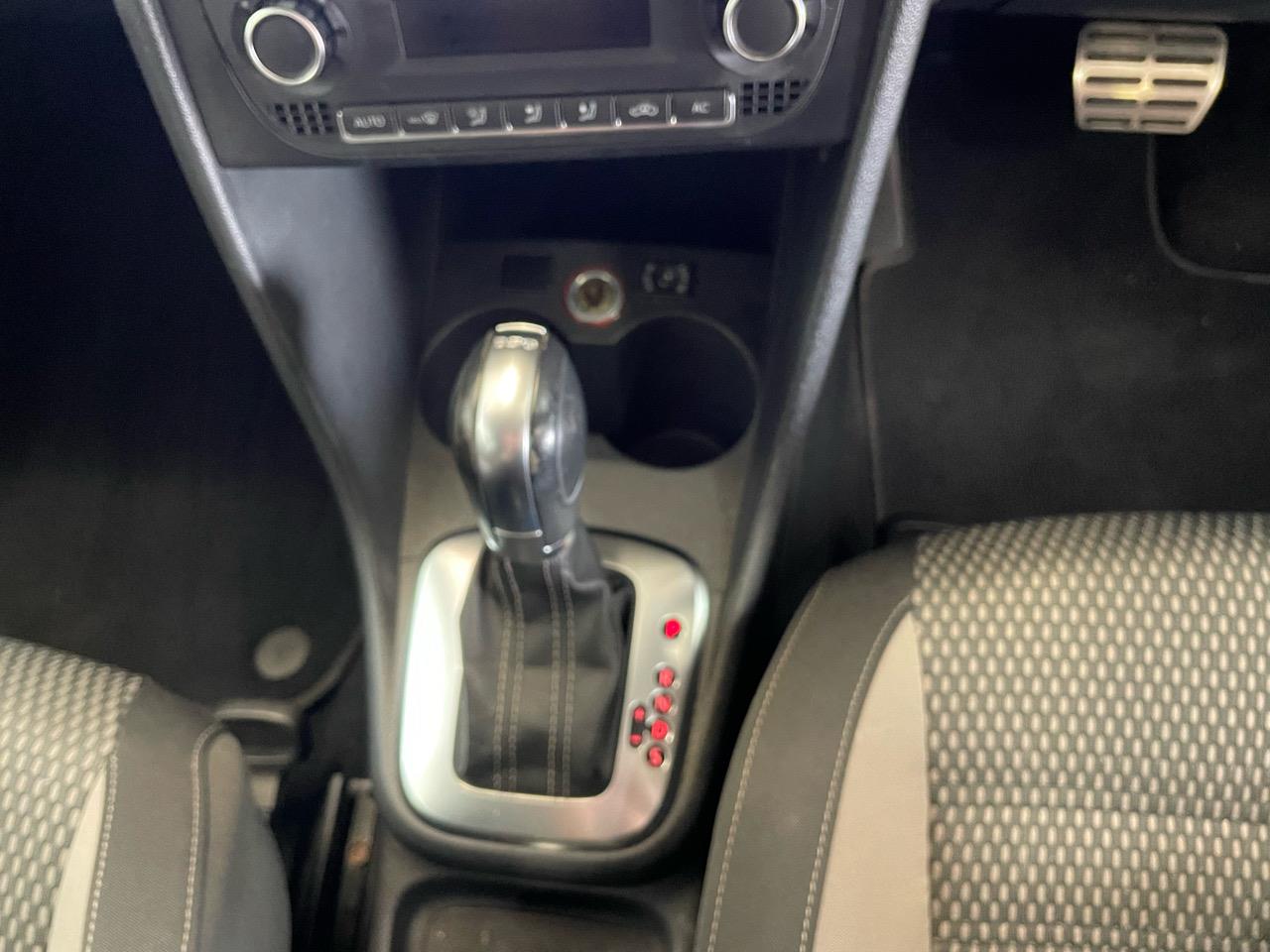 2012 Volkswagen Cross Polo