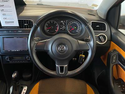 2011 Volkswagen Cross Polo - Thumbnail