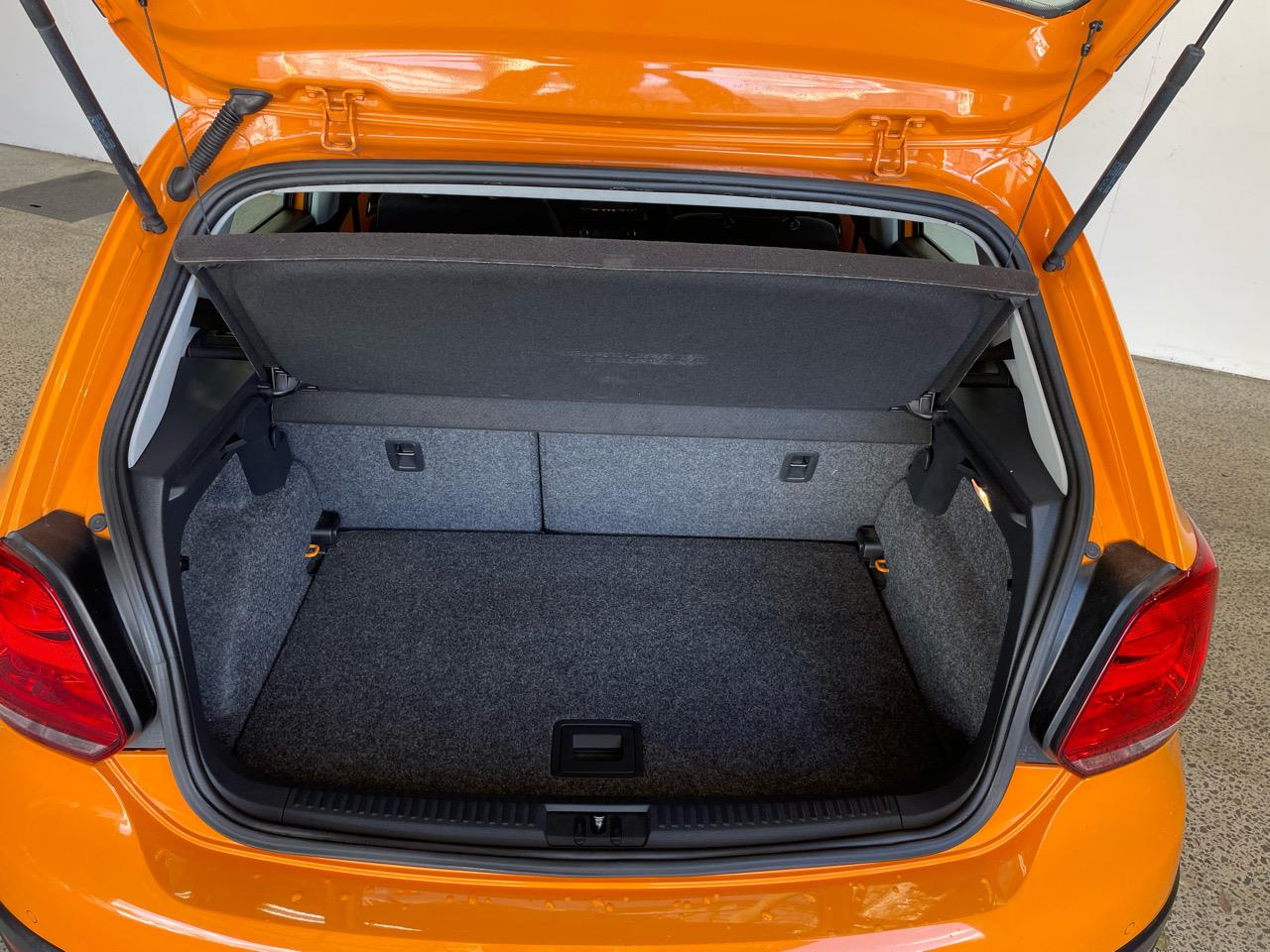 2011 Volkswagen Cross Polo