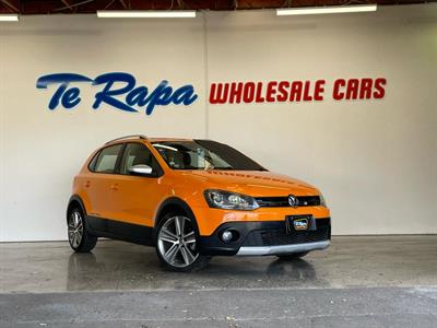2011 Volkswagen Cross Polo - Thumbnail