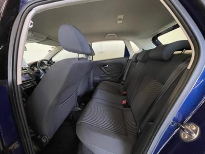 2012 Volkswagen Polo - Thumbnail