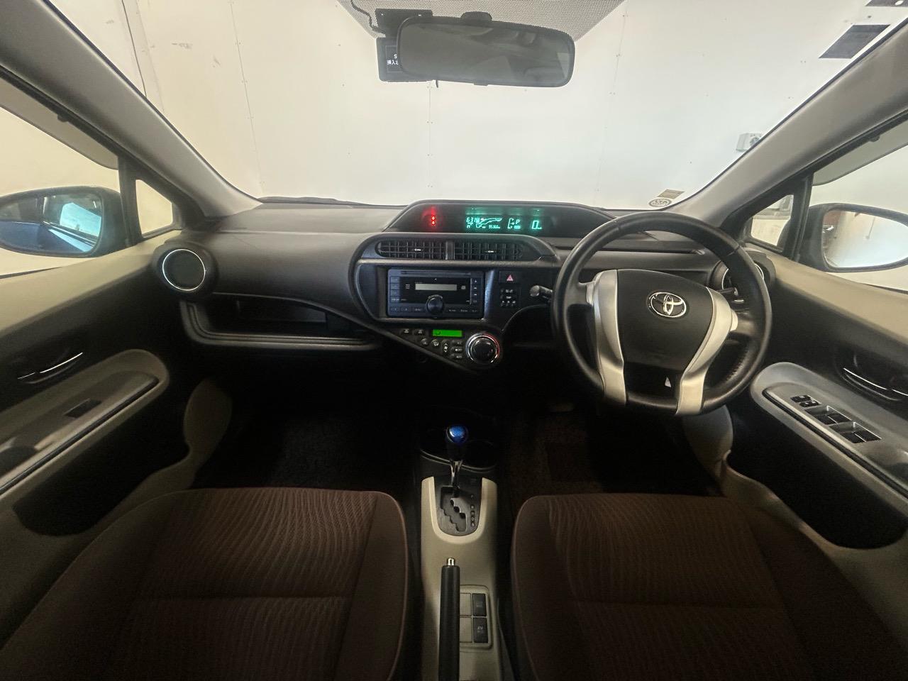 2013 Toyota Aqua Hybrid