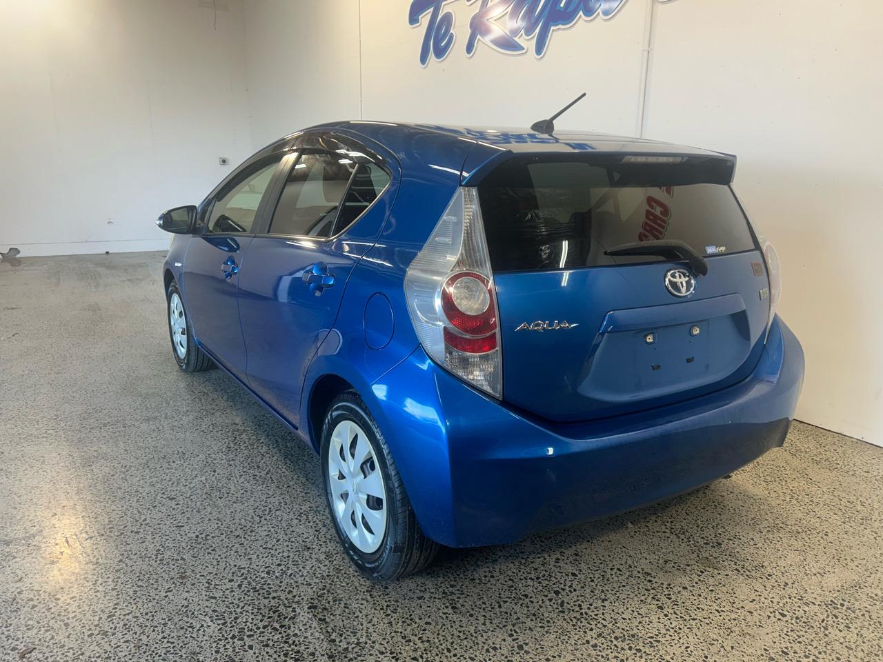 2013 Toyota Aqua Hybrid