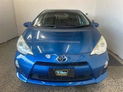 2013 Toyota Aqua Hybrid - Thumbnail