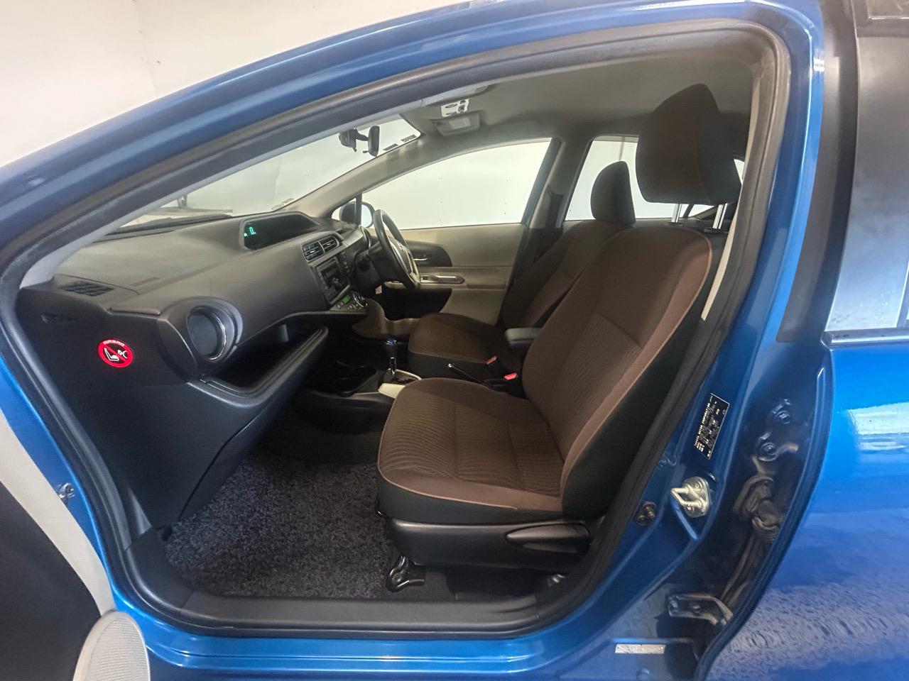 2013 Toyota Aqua Hybrid