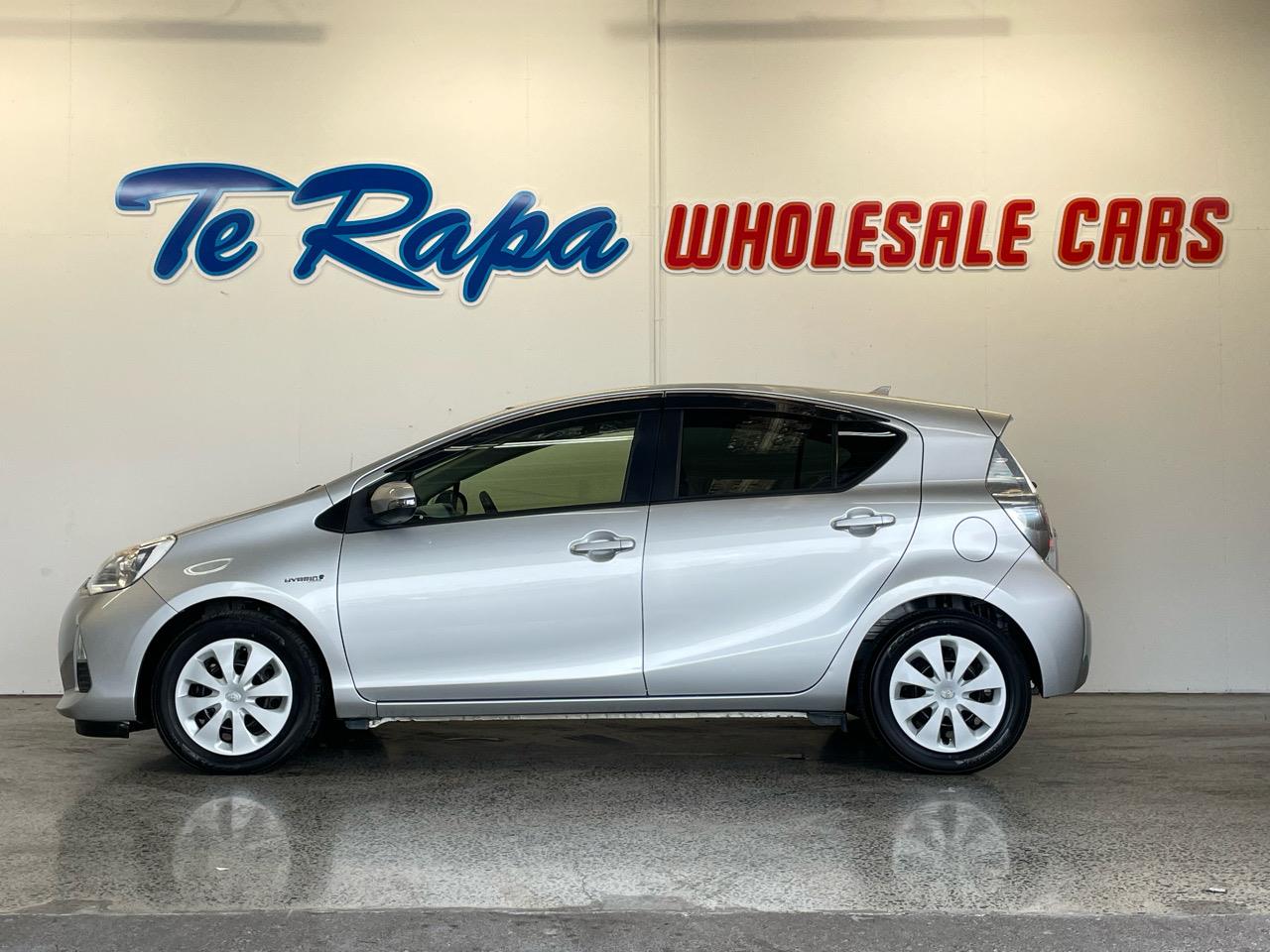2012 Toyota AQUA