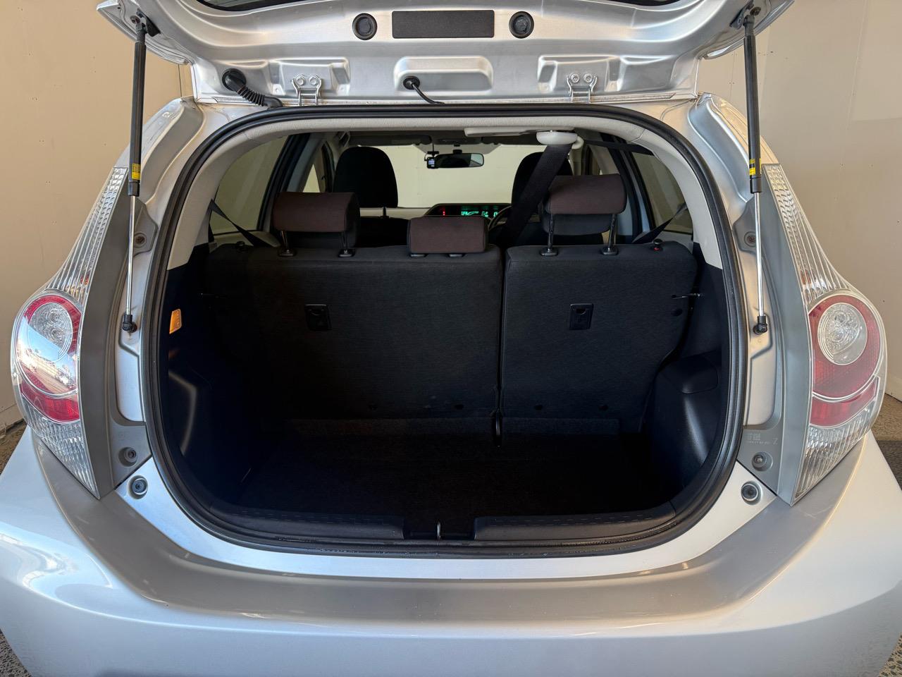 2012 Toyota AQUA