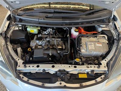 2012 Toyota AQUA - Thumbnail