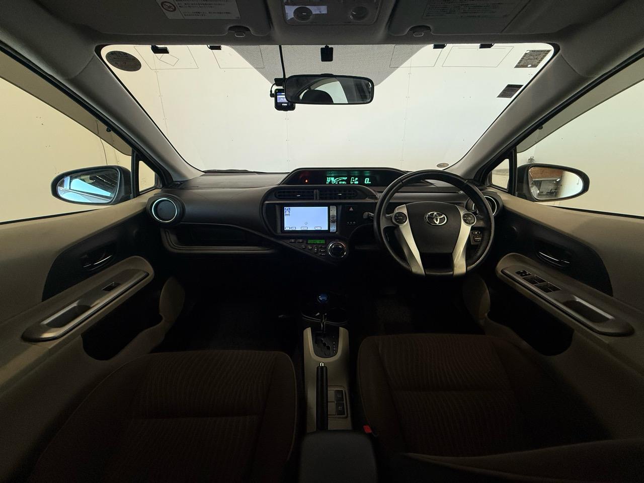 2012 Toyota AQUA