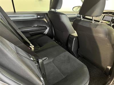 2016 Toyota Corolla - Thumbnail