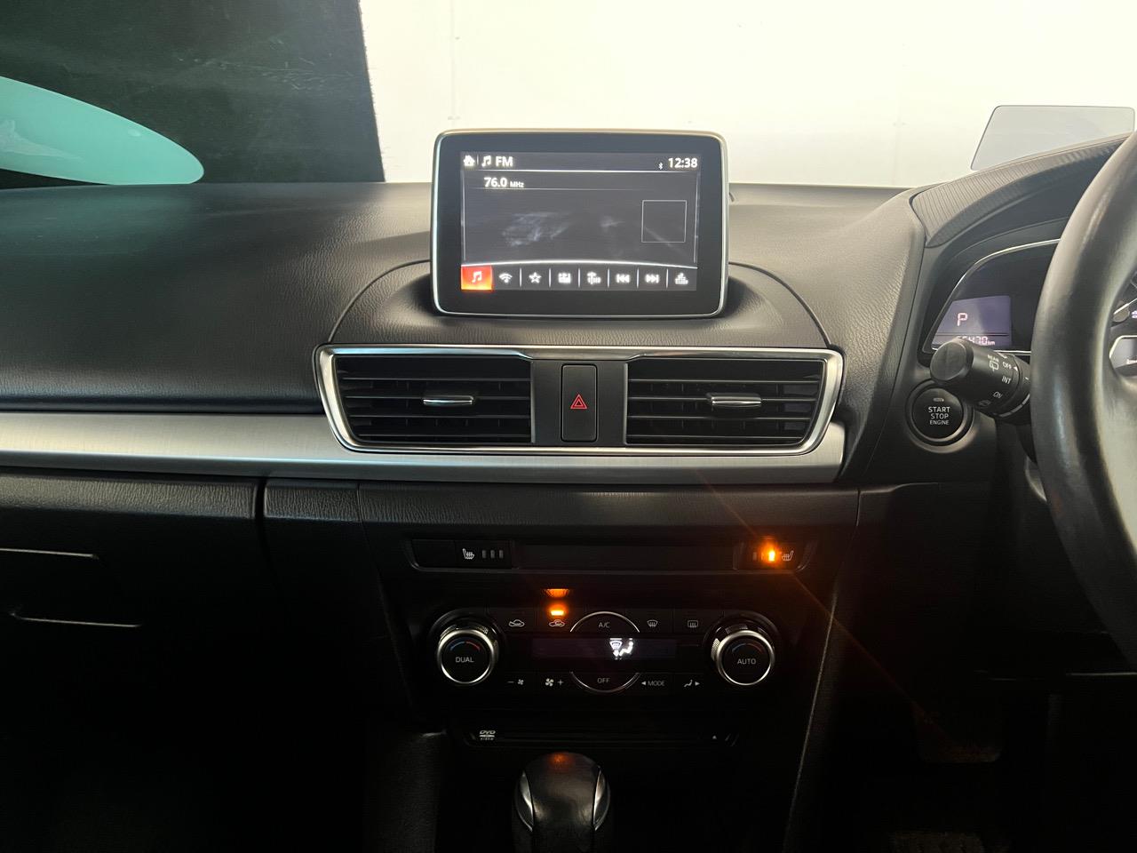 2014 Mazda AXELA