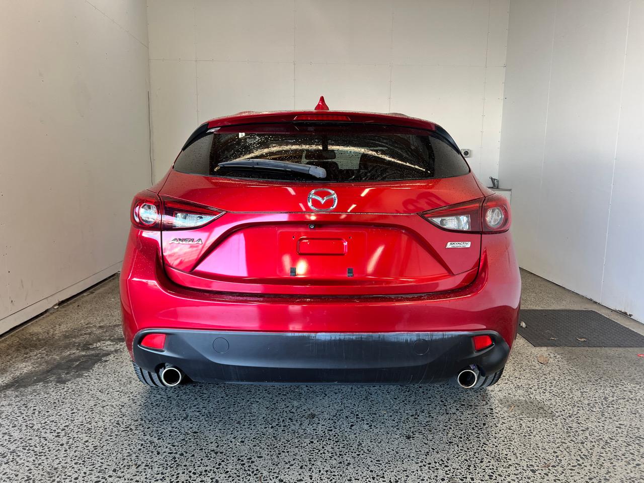 2014 Mazda AXELA