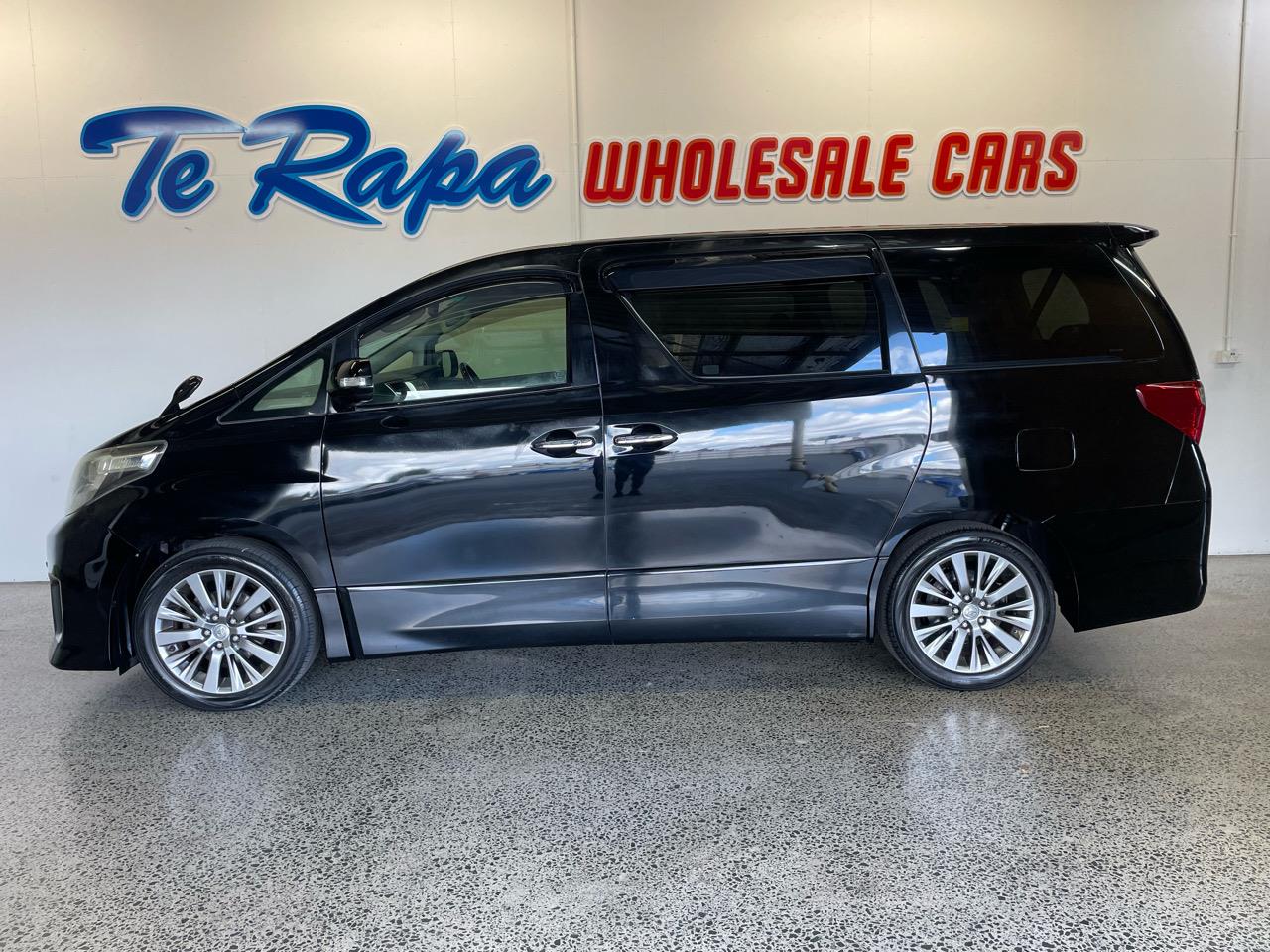 2012 Toyota Alphard