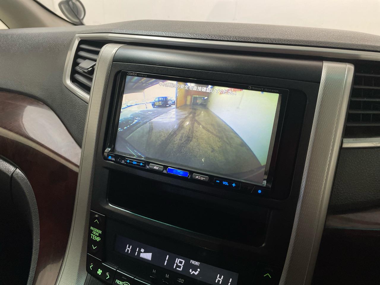 2013 Toyota VELLFIRE