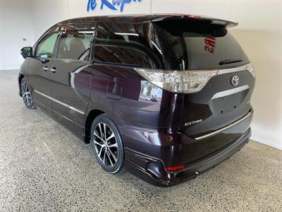 2015 Toyota Estima - Thumbnail