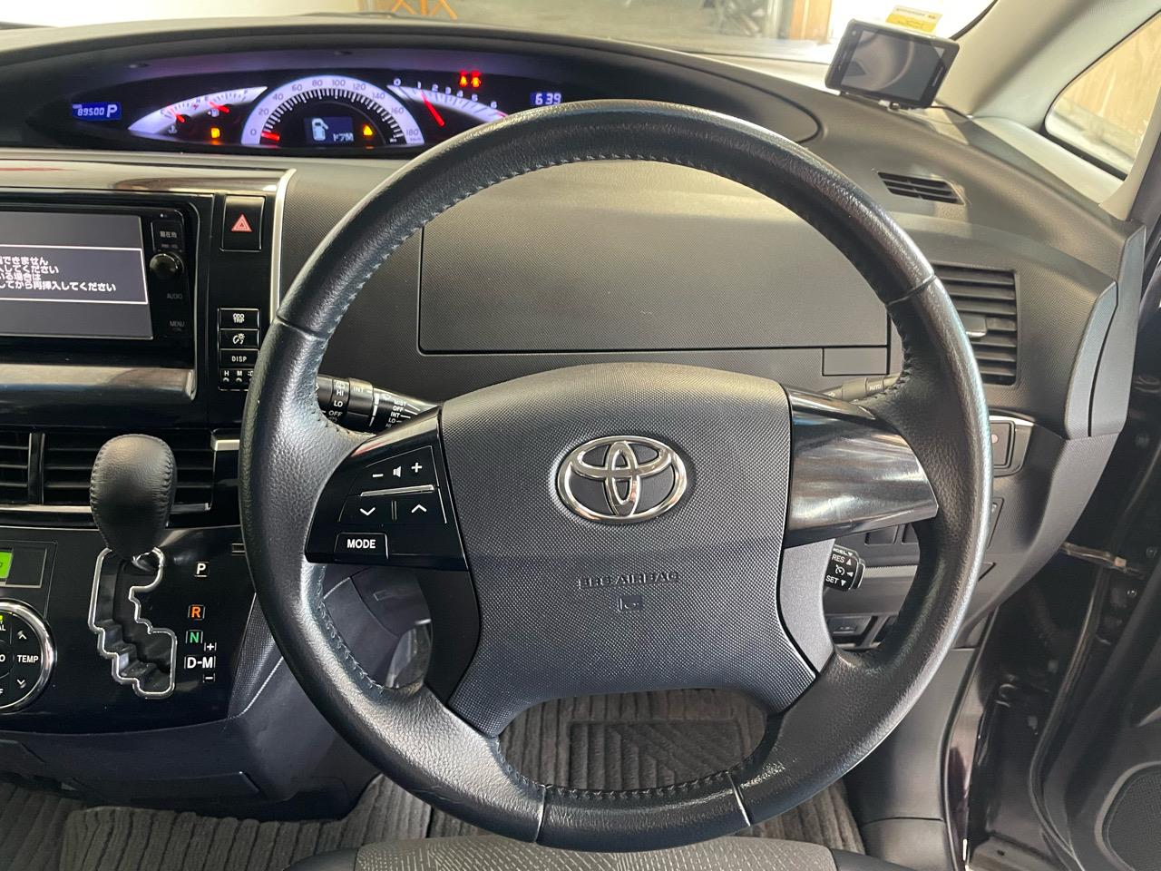 2015 Toyota Estima