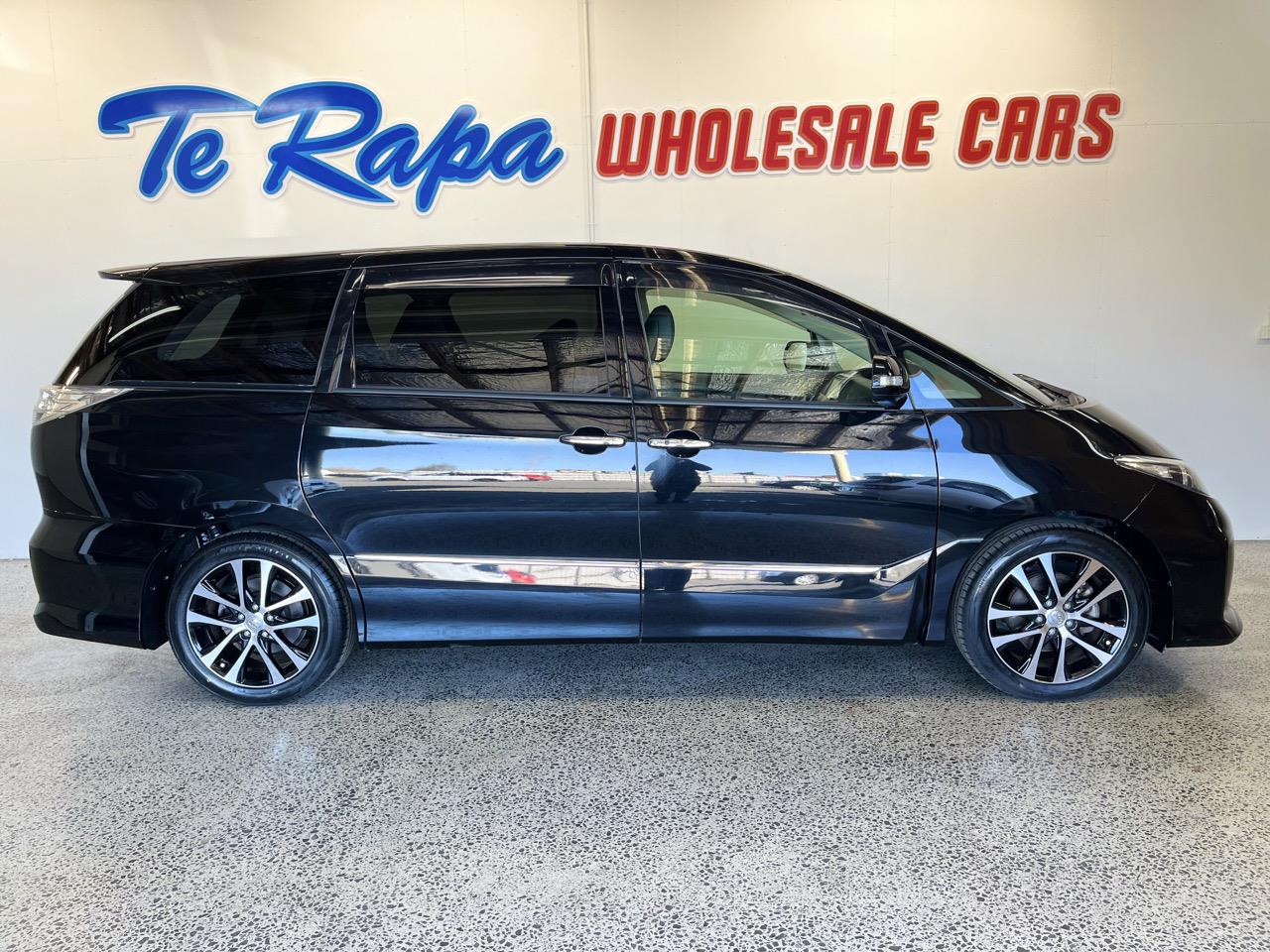 2016 Toyota Estima
