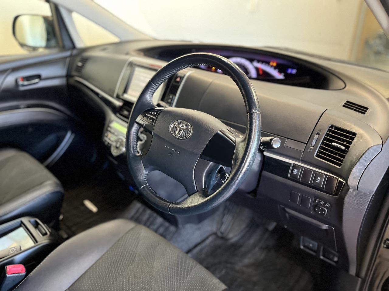 2016 Toyota Estima
