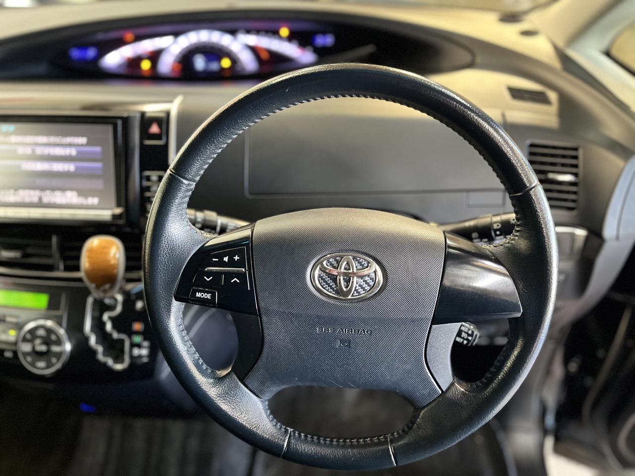 2016 Toyota Estima