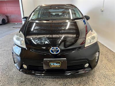 2012 Toyota Prius - Thumbnail