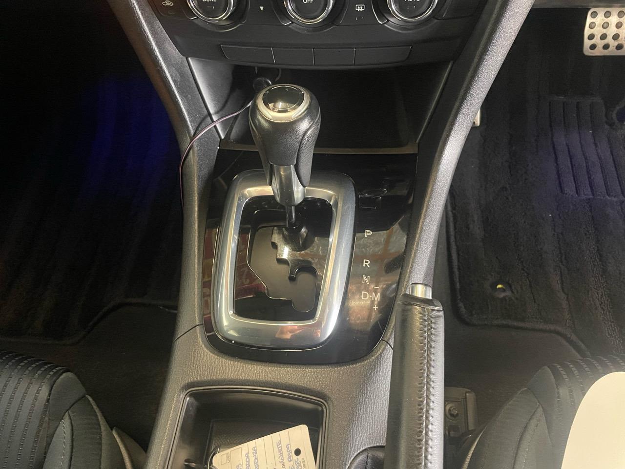 2014 Mazda Atenza