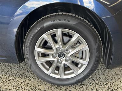 2014 Mazda AXELA - Thumbnail