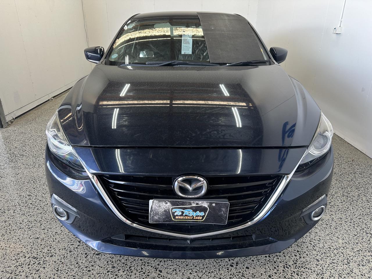 2014 Mazda AXELA